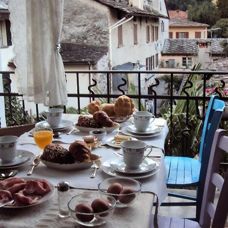 Bb Chiavenna Centro Storico Bed & Breakfast Exterior photo