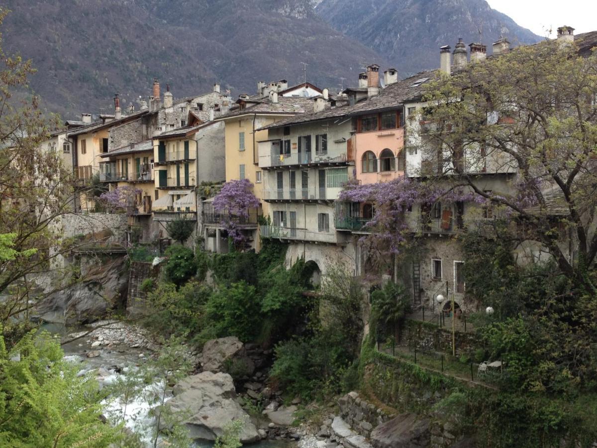 Bb Chiavenna Centro Storico Bed & Breakfast Exterior photo