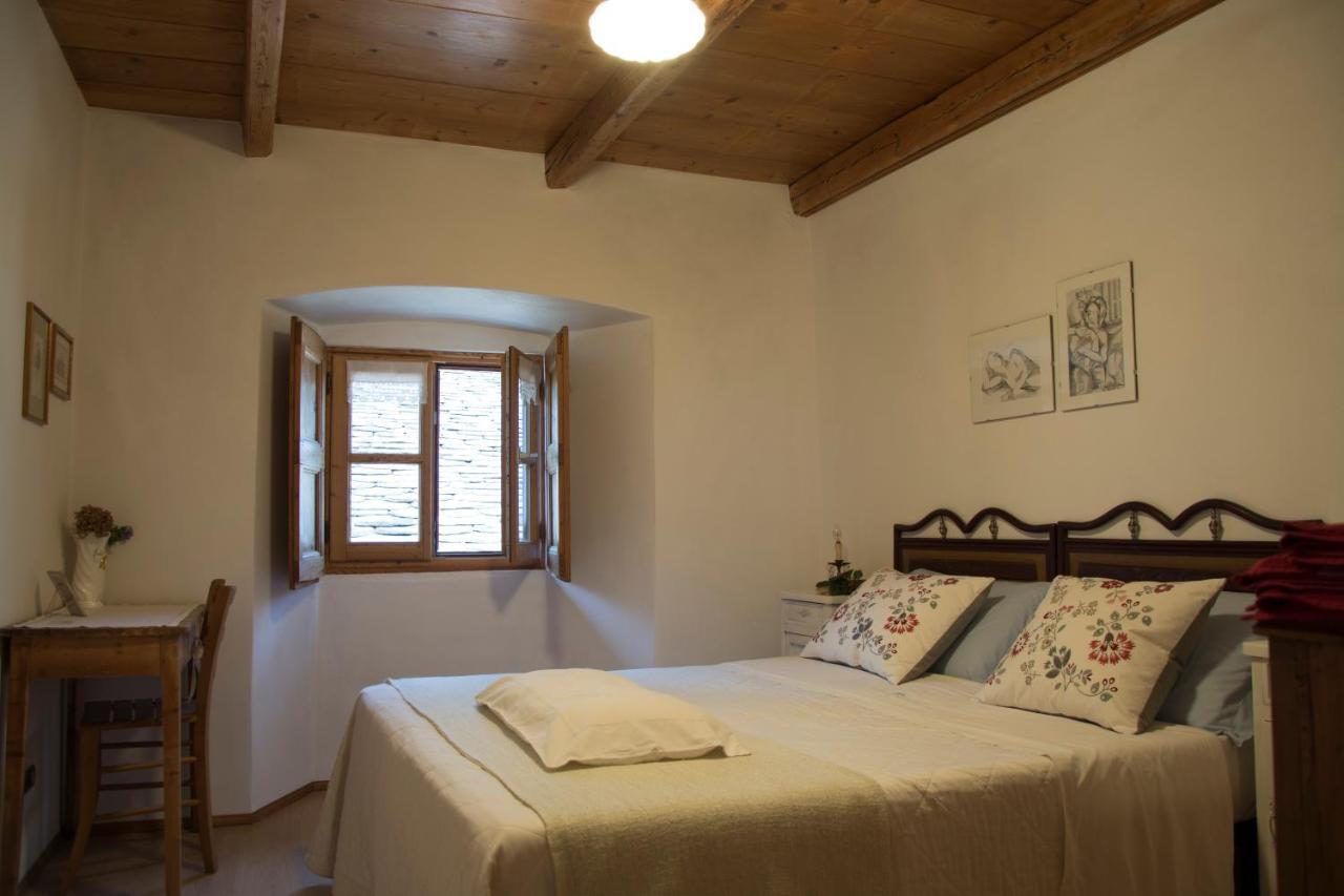 Bb Chiavenna Centro Storico Bed & Breakfast Exterior photo